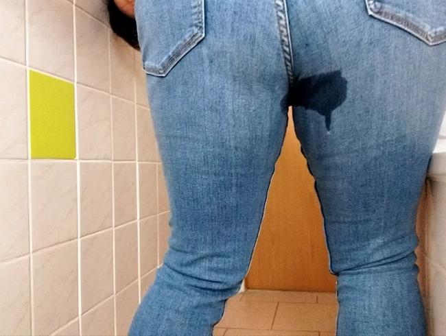 Piss for you in my new jeans