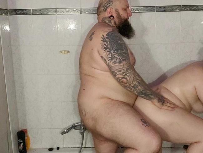 A very wet QUICKIE in the shower