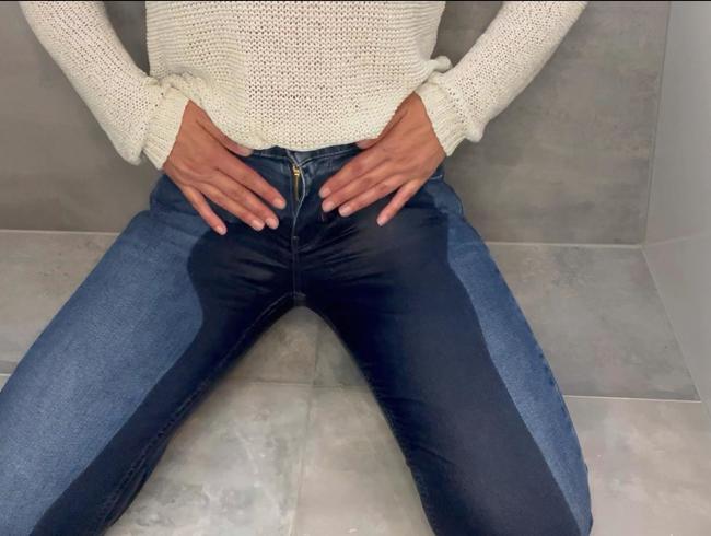 Wet my jeans instead of going to the toilet